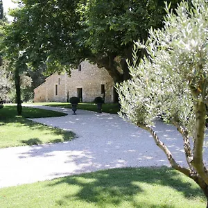 Mas Chateau Blanc Bed & Breakfast