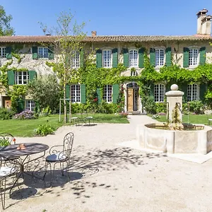 Domaine De Rhodes Bed & Breakfast